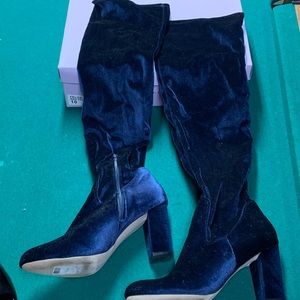 Ladies thigh high boots